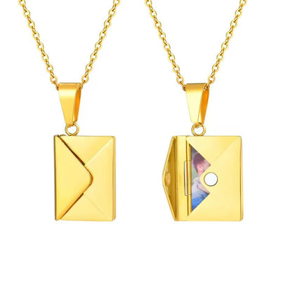 Couple’s Photo Locket Necklace – Personalized Gift from Vnox - WarmLove