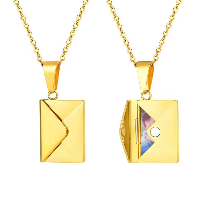 Couple’s Photo Locket Necklace – Personalized Gift from Vnox - WarmLove